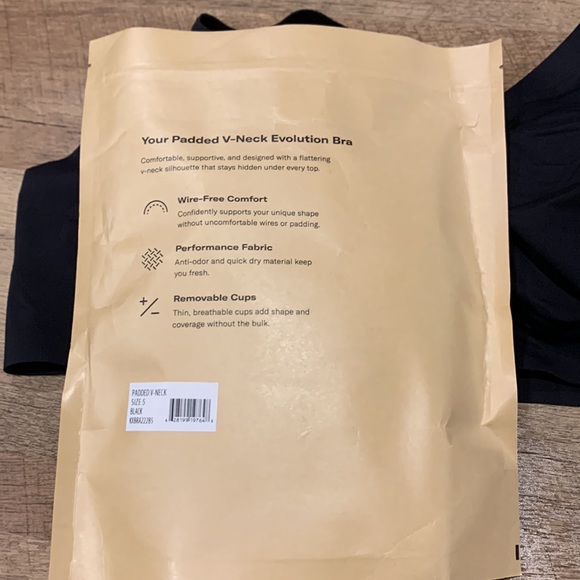 Knix Padded V-Neck Evolution Bra - Picture 8 of 12